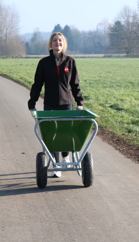 Unsere Transportgeräte: Auch die Compactkarre PE170 überzeugt durch Stabilität.