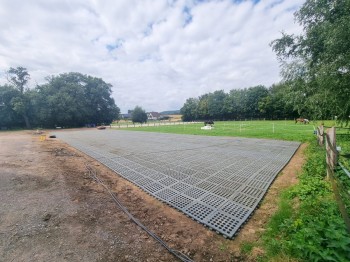 INB-Paddockplatte