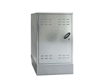 Fahrbarer Sattelschrank