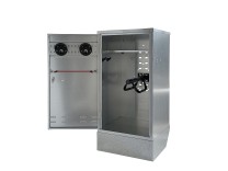 Fahrbarer Sattelschrank