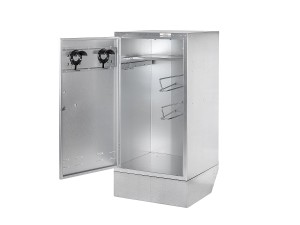 Fahrbarer Sattelschrank